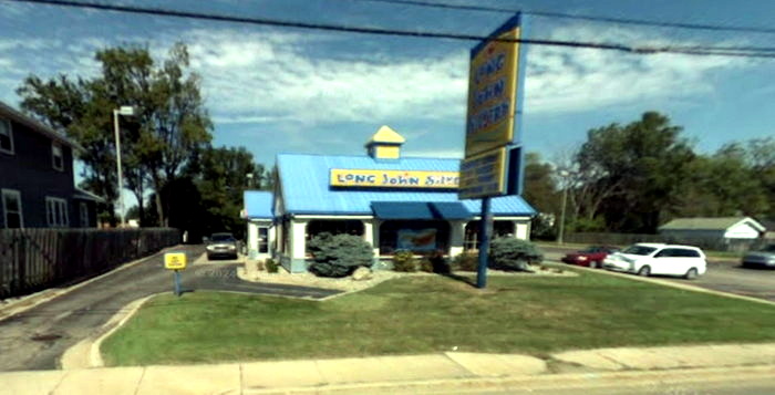 Long John Silvers - Battle Creek - 35 E Columbia Ave (newer photo)